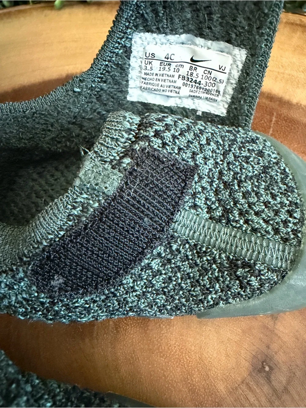Nike Swoosh 1 Baby Shoe Vintage Green 4C